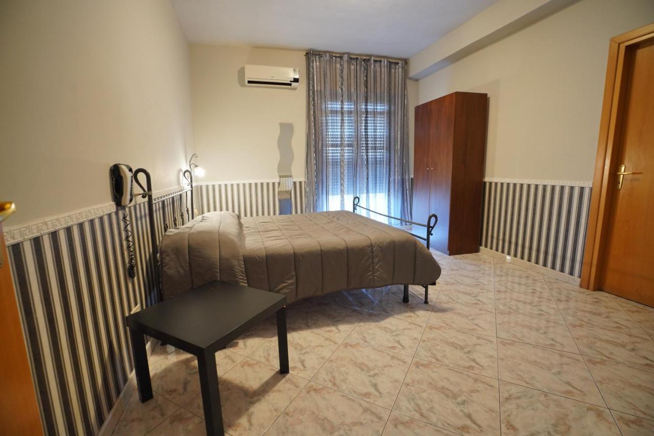 Hotel Stefany Lago Patria Kültér fotó