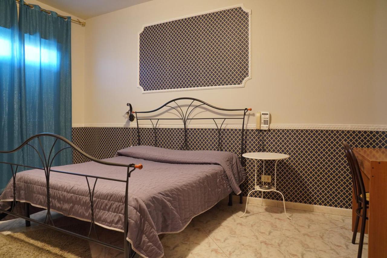 Hotel Stefany Lago Patria Kültér fotó