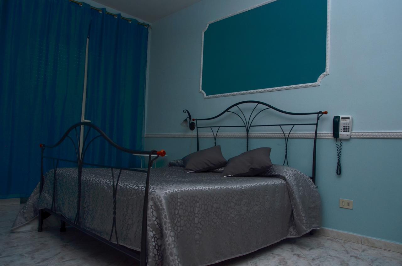 Hotel Stefany Lago Patria Kültér fotó