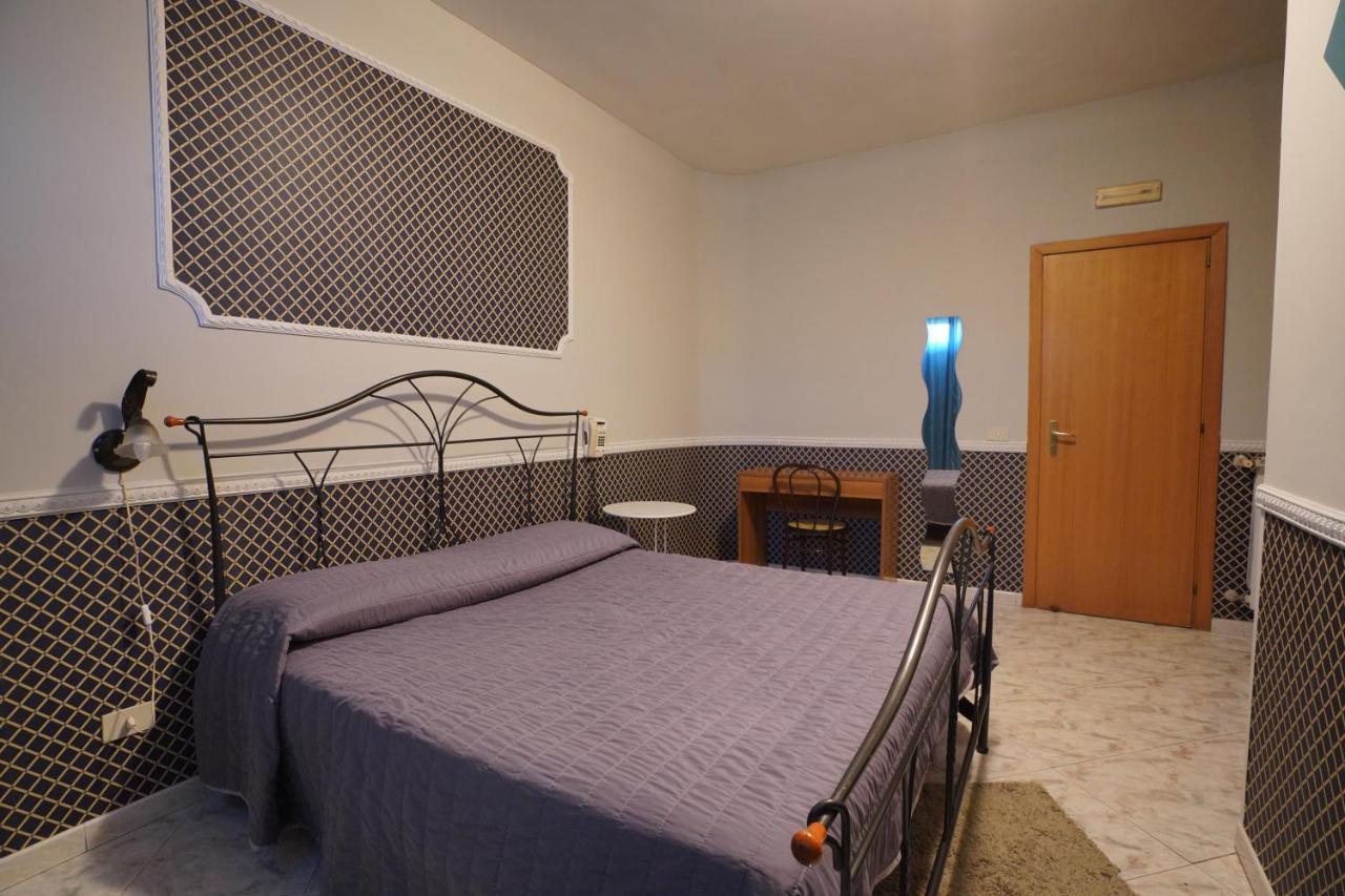 Hotel Stefany Lago Patria Kültér fotó