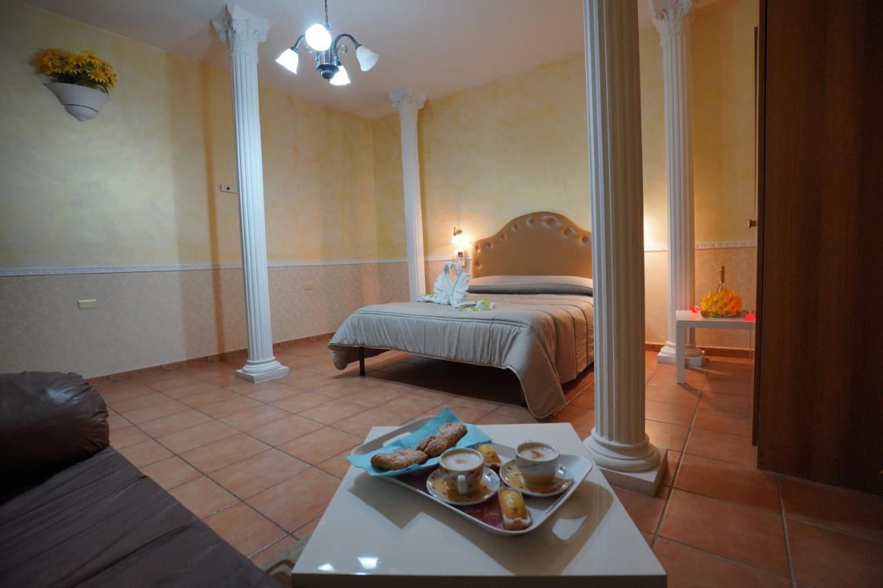 Hotel Stefany Lago Patria Kültér fotó