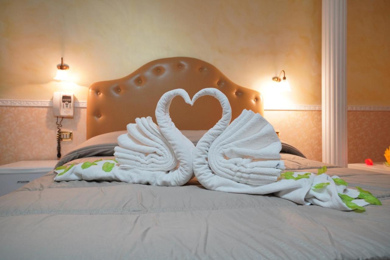 Hotel Stefany Lago Patria Kültér fotó